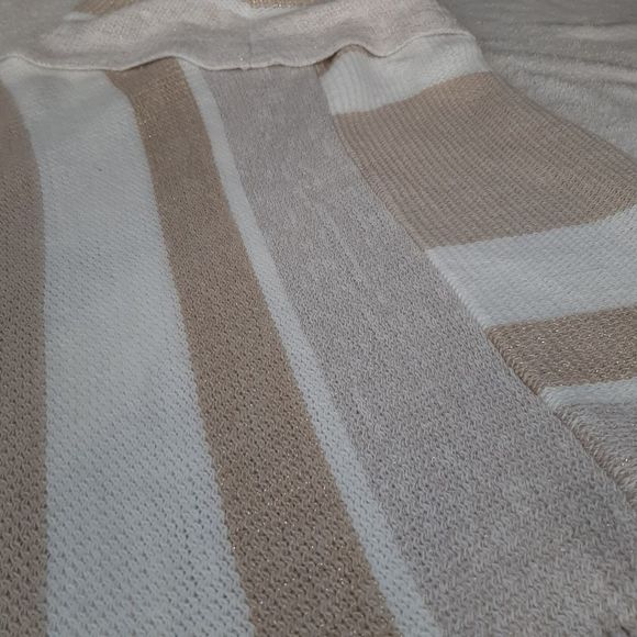 Ruby Rd. Pullover Shawl One Size - Picture 2 of 5